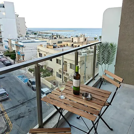 Diamond Qawra - Side Sea View