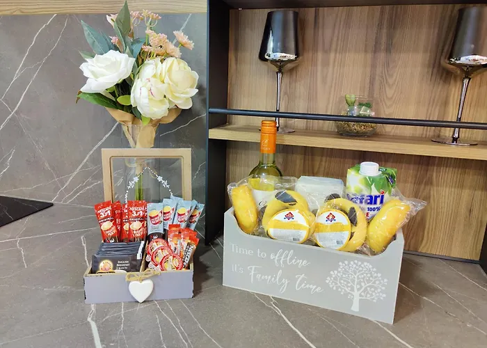 Diamond Qawra - Side Sea View *